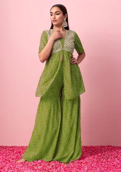 SHOP_BY_CATEGORY_Kurta_Set__Aadesh Trends