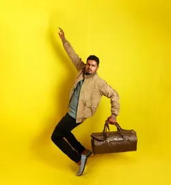 OUR_COLLECTIONS_TRAVEL__Spuni