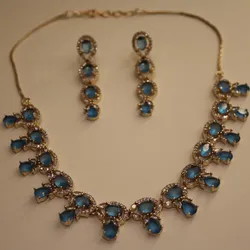 OUR_COLLECTIONS_NECKLACES__Glimsy