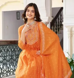 BRAND_CATEGORY_MINIMAL_LUXURY__Piyu Fashion