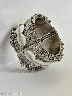 SHOP_BY_CATEGORY_Bracelet__Vedica Creations