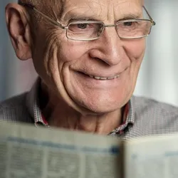 SHOP_BY_CATEGORY_Reading_Glasses__Freddy Eyewear