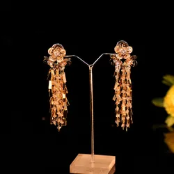 SHOP_BY_CATEGORY_Earrings__Store Name