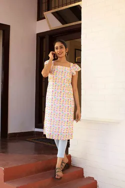 SHOP_BY_CATEGORY_TOPS__Samathams