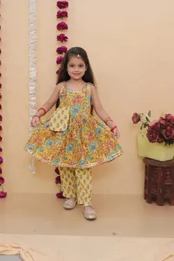 NEW_BORN_AND_TODDLER_ETHNIC_WEAR__LITTLE & WISE