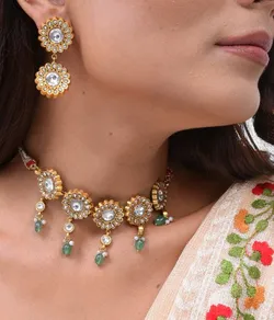 SHOP_BY_CATEGORY_NECKLACE__Instaornate