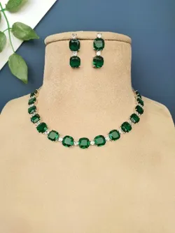 CATEGORY_NECKLACE__Saaz Jewel