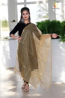 SHOP_BY_CATEGORY_Dupatta__Shreemaa Creations