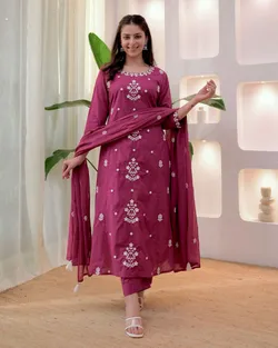 SHOP_BY_CATEGORY_Suit_Sets__RIWAAZRANG