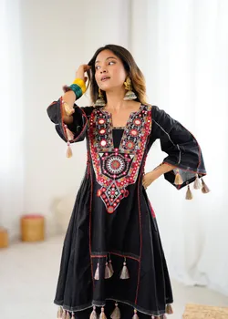 SHOP_BY_CATEGORY_KURTA_SET__Label Rubby