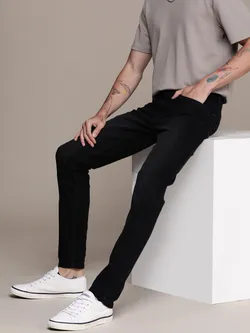 SHOP_BY_CATEGORY_Trousers__Xee