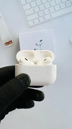 OUR_COLLECTIONS_IN_EAR_EARPHONES__HS Accessories