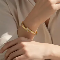 SHOP_BY_CATEGORY_BRACELET__Trivyaa