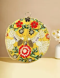 SHOP_BY_CATEGORY_CLUTCH_BAG__Friocraft