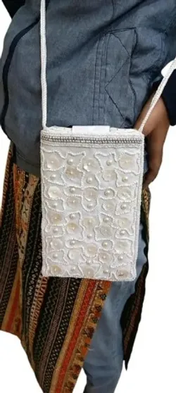 SHOP_BY_CATEGORY_MOBILE_POUCHES__Friocraft