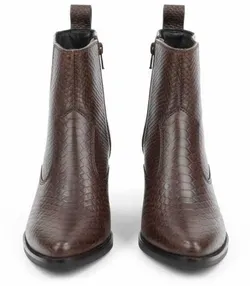 SHOP_BY_CATEGORY_Shoes__Naqshide