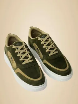 SHOP_BY_CATEGORY_SNEAKERS__Kaibo