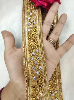 SHOP_BY_CATEGORY_POUCH__Varniraj