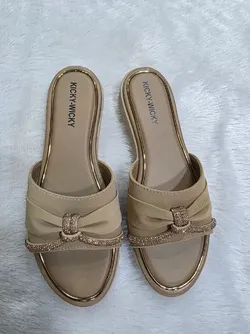 SHOP_BY_CATEGORY_FLATS__Kicky Wicky