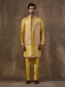 SHOP_BY_CATEGORY_Kurta_Set__Satwaa