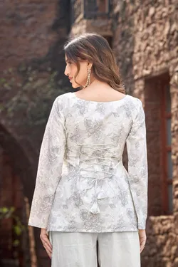 SHOP_BY_CATEGORY_Kurtas__Store Name