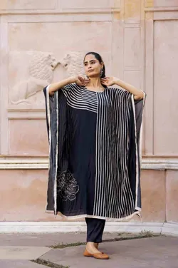 SHOP_BY_CATEGORY_DRESSES___Mitus