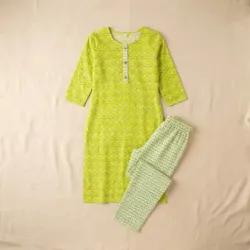 SHOP_BY_CATEGORY_BEST_SELLERS__Radhika's 