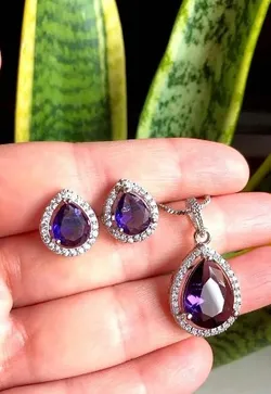 SHOP_BY_CATEGORY_PENDANTS__Maisha