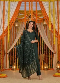 SHOP_BY_CATEGORY_NEW_ARRIVALS__Vesoclo