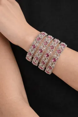 SHOP_BY_CATEGORY_BRACELET__Dubai Royal Jewellery 