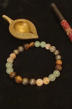 SHOP_BY_CATEGORY_BRACELET__Emryn