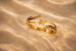 SHOP_BY_CATEGORY_Bracelet__Store Name