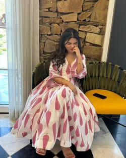 SHOP_BY_CATEGORY_LEHENGA_CHOLI__The Jaipuri Looms