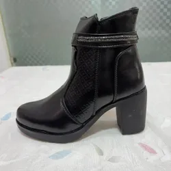 SHOP_BY_CATEGORY_Boots__Footflex