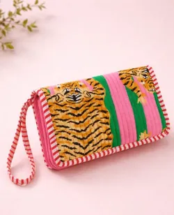 SHOP_BY_CATEGORY_Wallets__Vastra By Monty