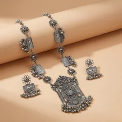 SHOP_BY_CATEGORY_JEWELLERY_SETS__Cippele