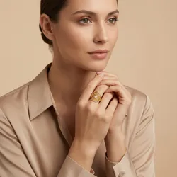 SHOP_BY_CATEGORY_PENDANTS__GOLDEJ 