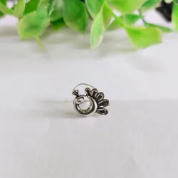 OUR_COLLECTIONS_Nose_Ring__HOUSE OF TIARA