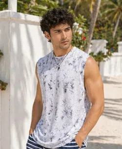 SHOP_BY_CATEGORY_VEST_TANK__Hue Nox