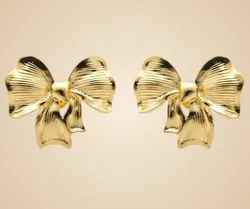 SHOP_BY_CATEGORY_EARRINGS__Florium