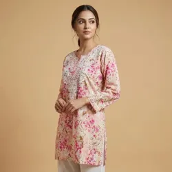 SHOP_BY_CATEGORY_SHORT_KURTI__Chikankari Closet