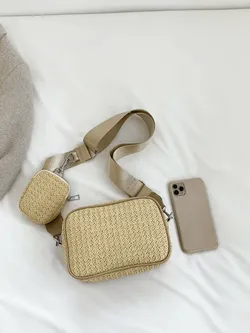 SHOP_BY_CATEGORY_Messenger_Bag__blashyslashy