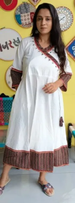 SHOP_BY_CATEGORY_KURTIS__The Yellow Bells