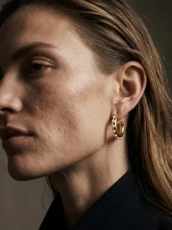 SHOP_BY_CATEGORY_EARRINGS__GOLDEN MUSE