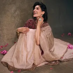 SHOP_BY_CATEGORY_SUIT__Fabzone Sales