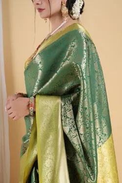 Traditional_Wear__Ranjri Fashion