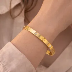 SHOP_BY_CATEGORY_BANGLES__Disigo Jewels