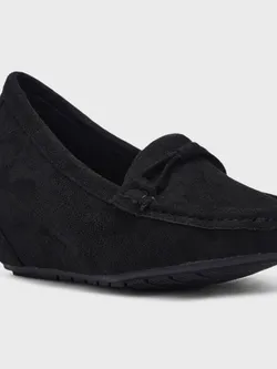 SHOP_BY_CATEGORY_LOAFERS__Sole to Soul