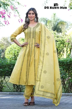 SHOP_BY_CATEGORY_KURTA_SET__ISKSI