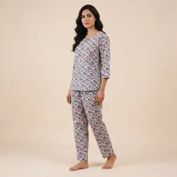 SHOP_BY_CATEGORY_PYJAMA_SETS__PRAYAAS